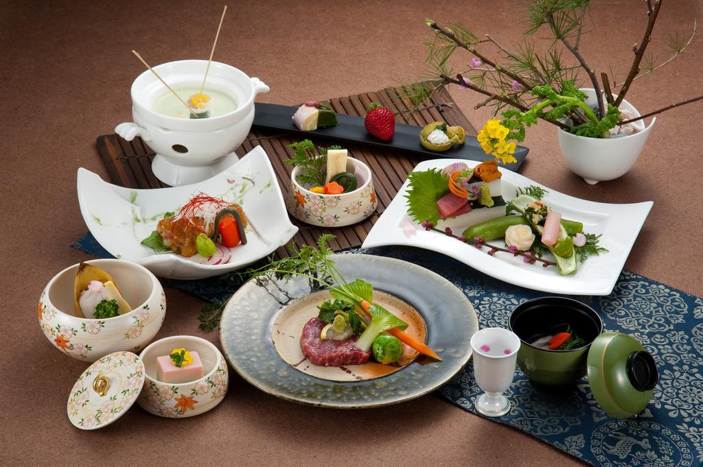 Hotel Kounkaku à Nihonmatsu Extérieur photo